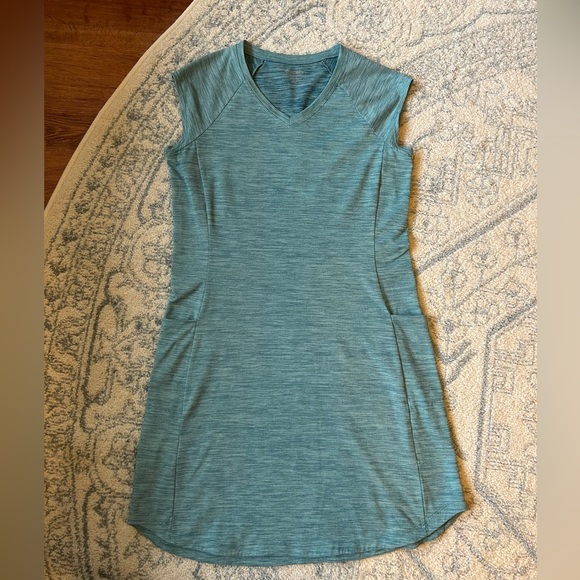 Toad&Co Dresses & Skirts - Toad & Co Women’s Tech Tomboy Sleeveless Athletic Dress Heathered Green Medium